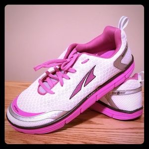 Altra Intuition 3.0 Running Shoes